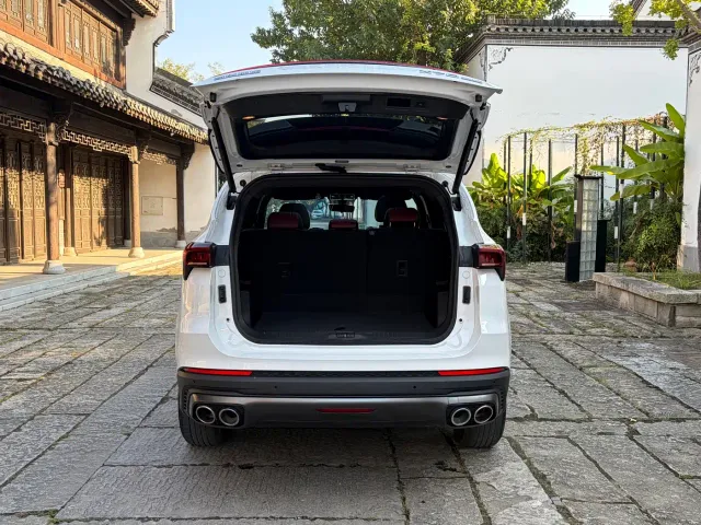 Jetour X70 Plus — Фото автомобиля 8
