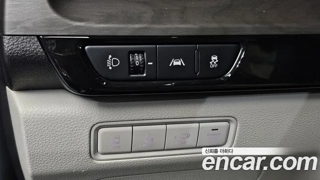 Kia Carnival 4th Gen — Фото автомобиля 28