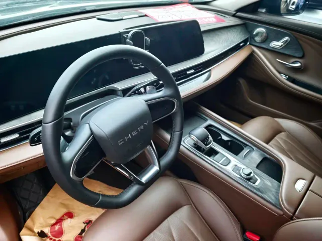 Chery Arrizo 8 — Фото автомобиля 5