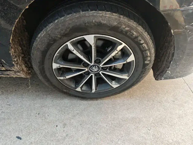 BYD Qin PLUS — Фото автомобиля 25