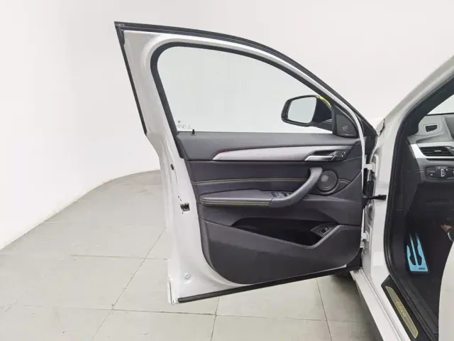 BMW X2 — Фото автомобиля 8