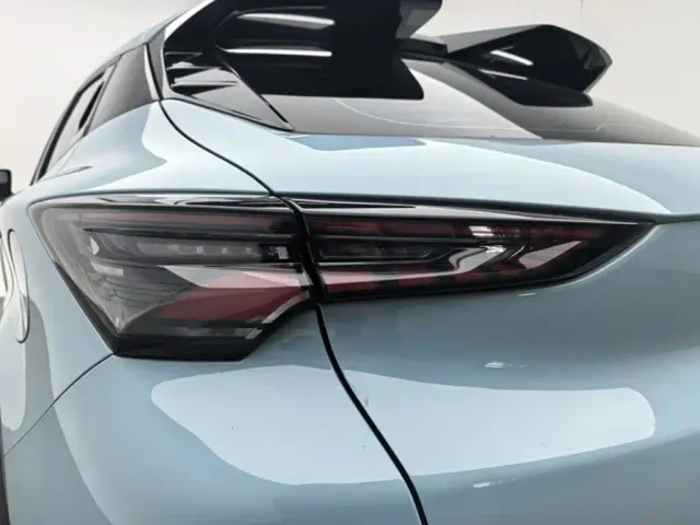 Changan UNI-T — Фото автомобиля 14