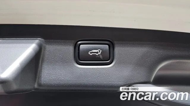 Kia Niro The All New — Фото автомобиля 25