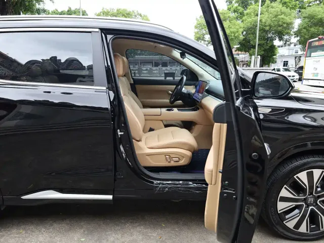 Landian E5 PLUS — Фото автомобиля 21