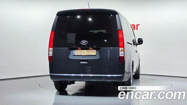 Hyundai Staria — Фото автомобиля 4