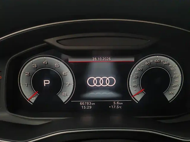 Audi A7L — Фото автомобиля 10