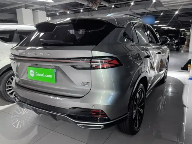 Roewe RX5 — Фото автомобиля 6