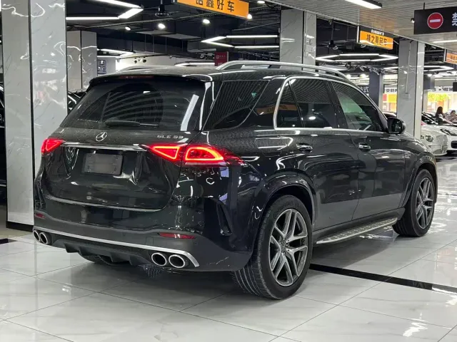 Mercedes-Benz GLE-Class AMG — Фото автомобиля 10