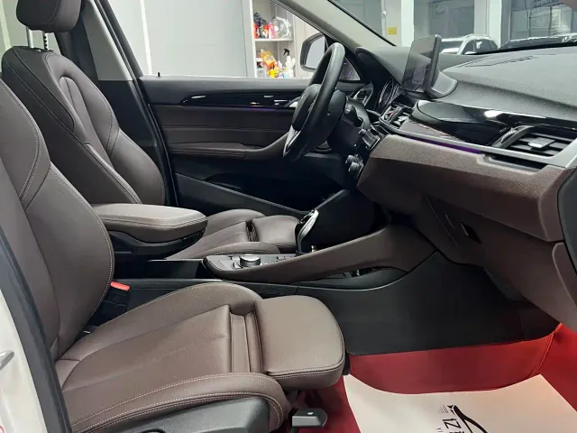 BMW X1 — Фото автомобиля 17