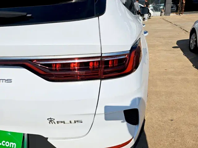 BYD Song PLUS — Фото автомобиля 7