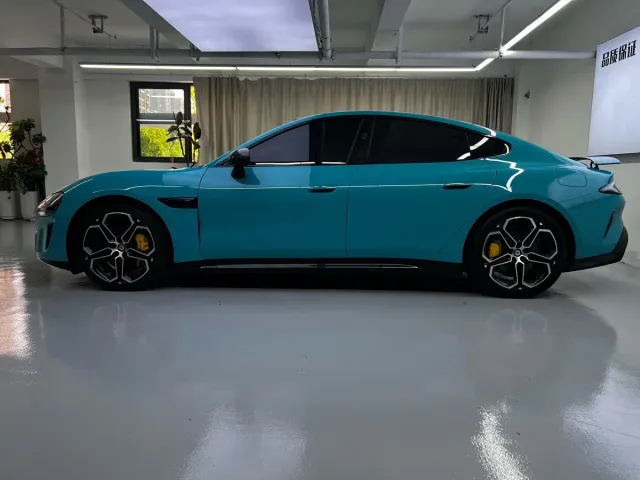 Xiaomi SU7 — Фото автомобиля 10