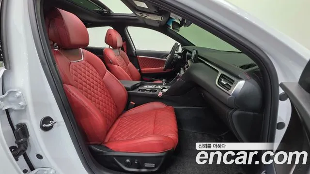 Genesis G70 Новый G70 Бензин 2.5T 2WD — Фото автомобиля 10