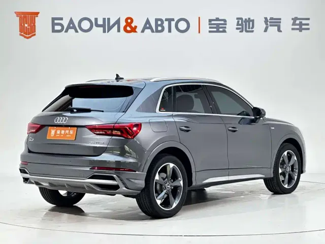 Audi Q3 — Фото автомобиля 3