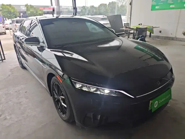 BYD Han — Фото автомобиля 3