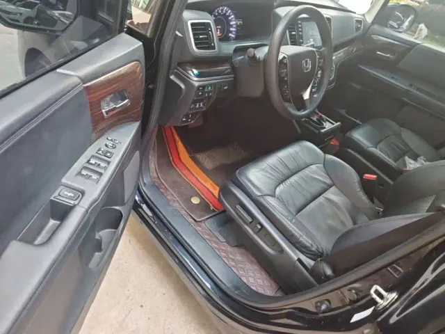 Honda Odyssey — Фото автомобиля 15