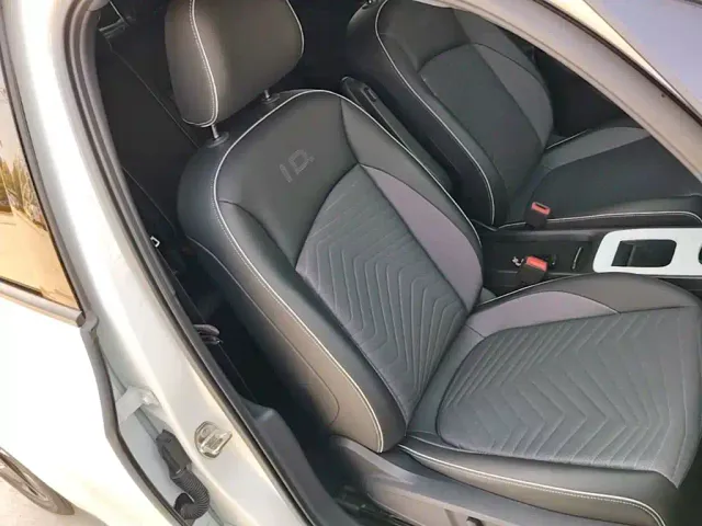 Volkswagen ID.3 — Фото автомобиля 24