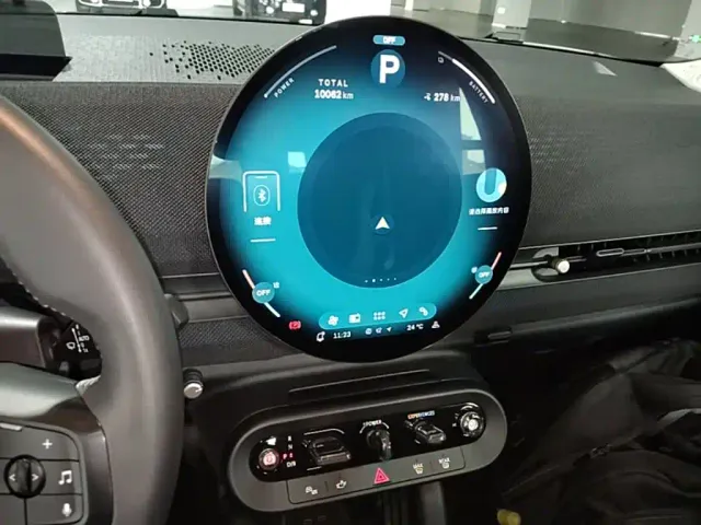 MINI Electric MINI ACEMAN — Фото автомобиля 12