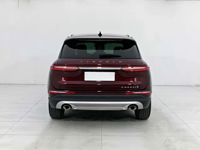 Lincoln Corsair — Фото автомобиля 5