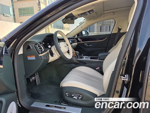 Bentley Flying Spur 4th Gen — Фото автомобиля 15
