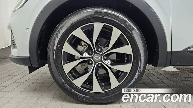 Renault-KoreaSamsung XM3 — Фото автомобиля 5