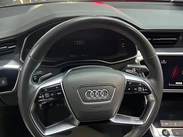 Audi A7L — Фото автомобиля 17