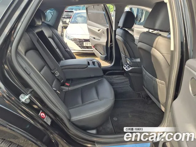 Hyundai Grandeur Новый Grandeur IG — Фото автомобиля 12