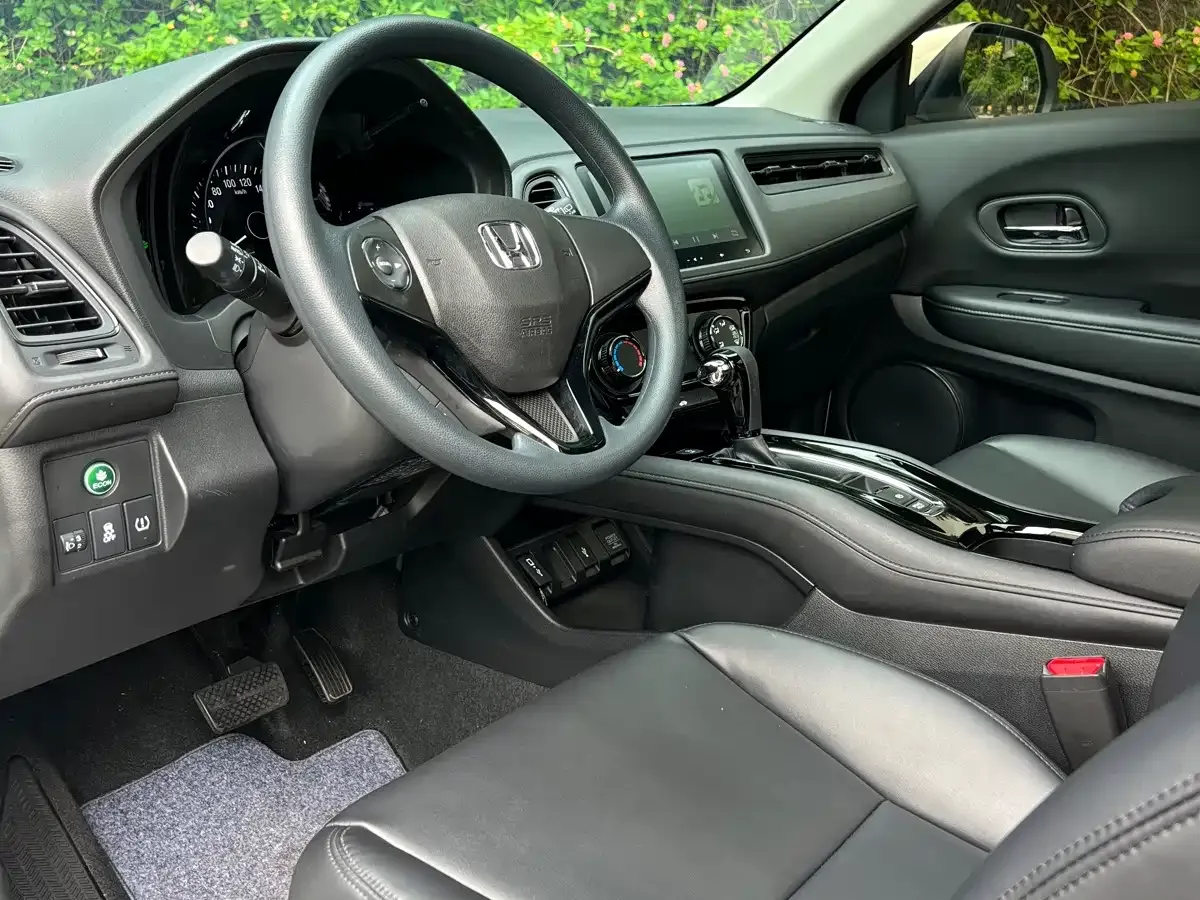 Honda Vezel 2022 1.5L CVT Elite Smart Edition — Фото автомобиля 6