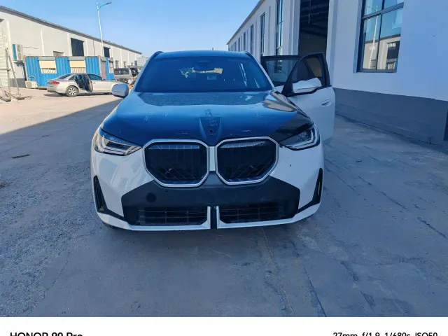 BMW X3 — Фото автомобиля 2