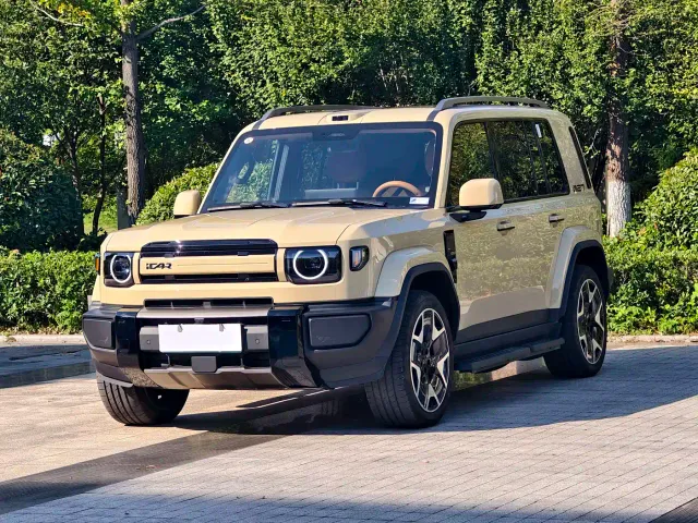 Фотография автомобиля — iCAR V27