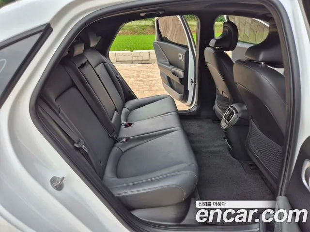 Hyundai Ioniq6 — Фото автомобиля 16