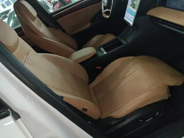 Geely Galaxy L7 — Фото автомобиля 23