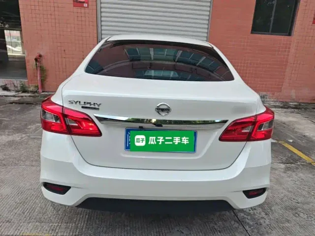 Nissan Sylphy — Фото автомобиля 5
