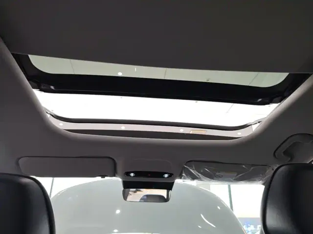 Geely Galaxy E5 — Фото автомобиля 13