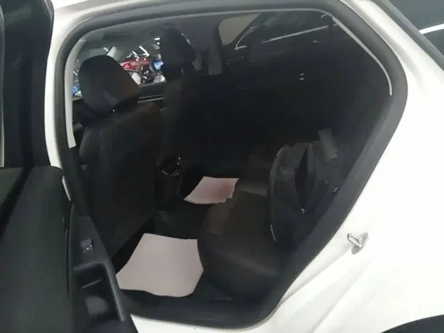 Ford Mondeo — Фото автомобиля 16
