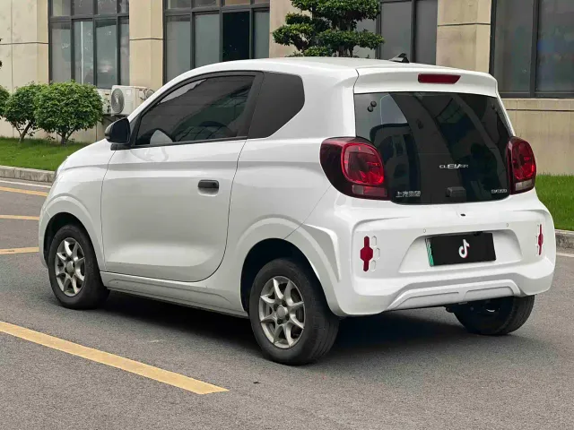 Roewe Clever — Фото автомобиля 11