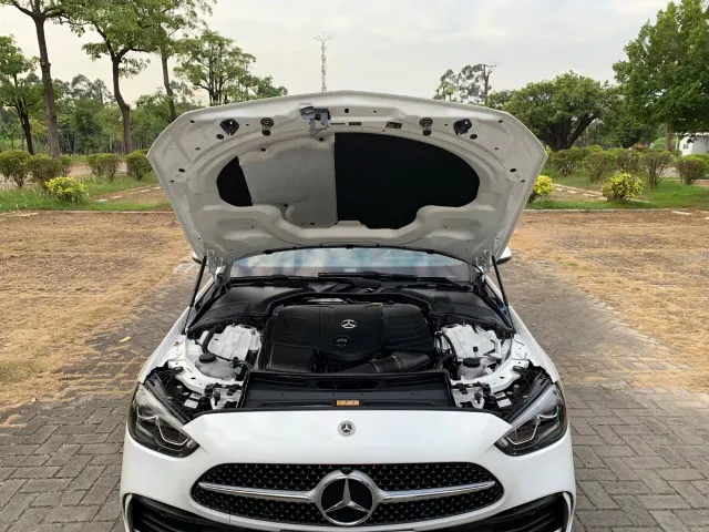 Mercedes-Benz C-Class — Фото автомобиля 14