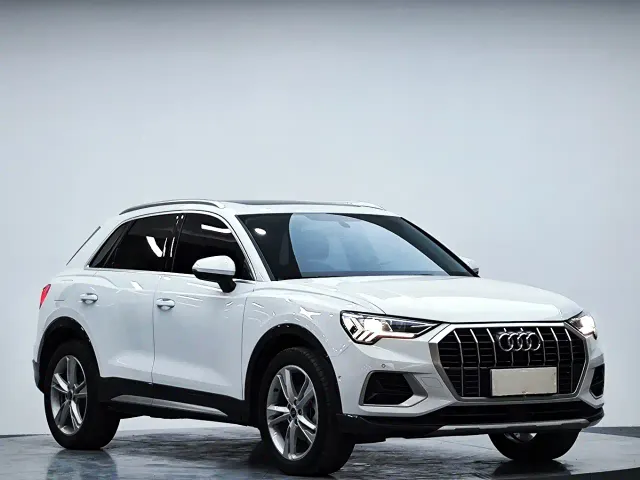 Audi Q3 — Фото автомобиля 3