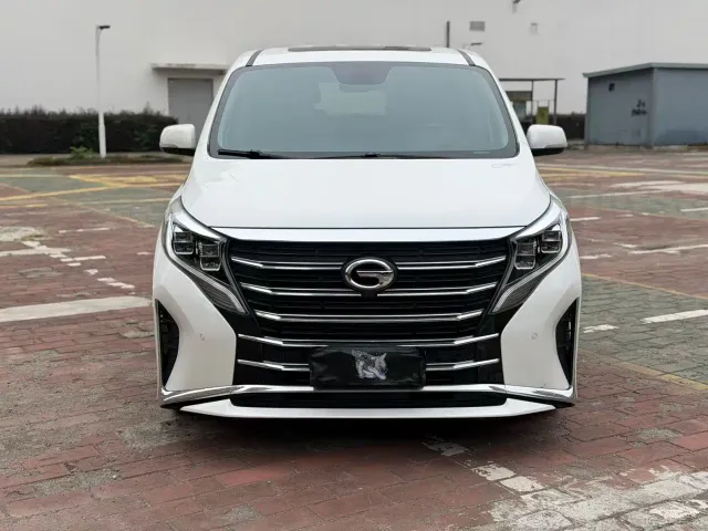 GAC Trumpchi M8 — Фото автомобиля 2