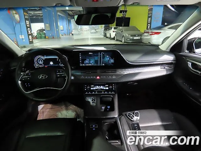 Hyundai Grandeur Новый Grandeur IG — Фото автомобиля 20