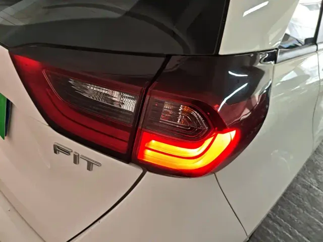 Honda Fit — Фото автомобиля 23