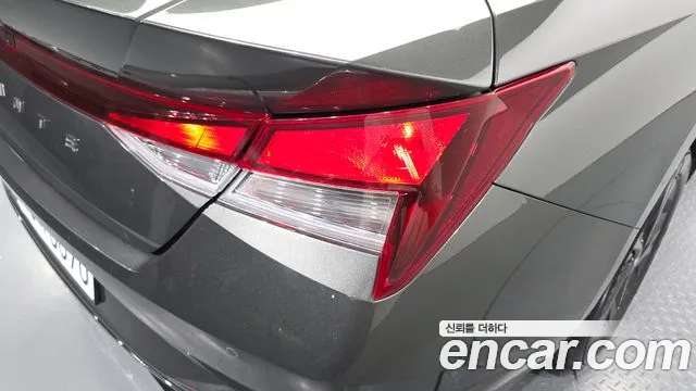 Hyundai AVANTE Avante (CN7) — Фото автомобиля 21