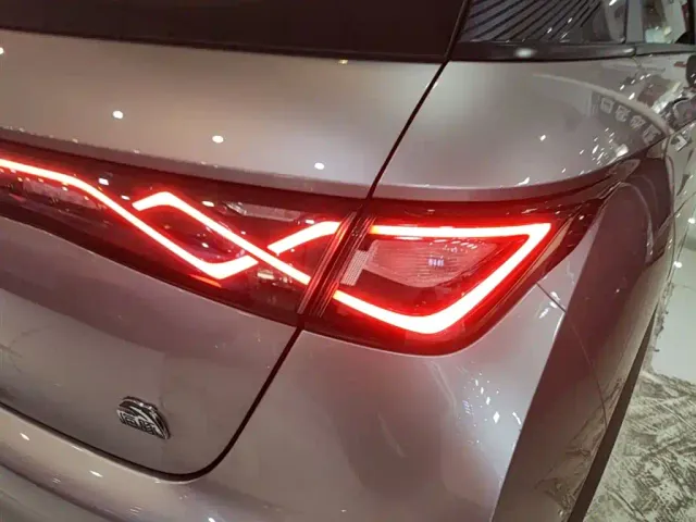 BYD Dolphin — Фото автомобиля 7