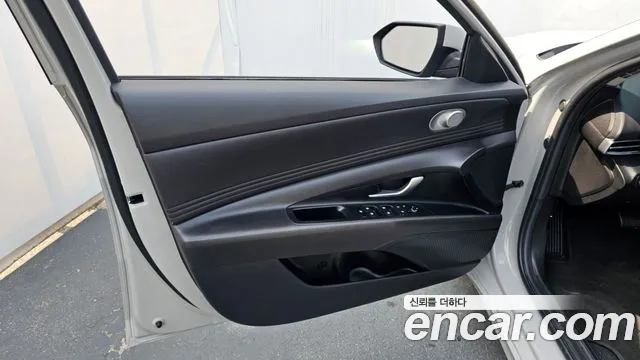 Hyundai AVANTE Новый Avante (CN7) 1.6 LPi (Для проката) — Фото автомобиля 24
