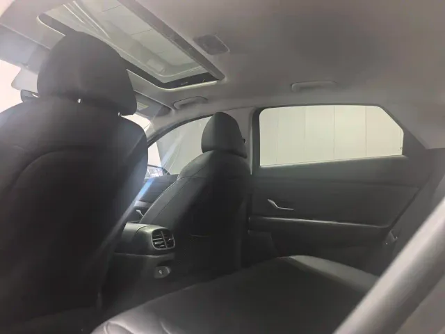 Hyundai Elantra — Фото автомобиля 10