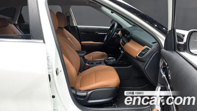 Kia Seltos — Фото автомобиля 16