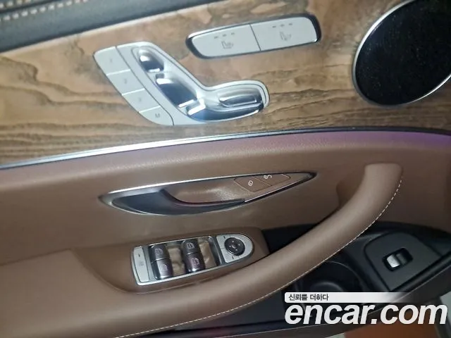 Mercedes-Benz E-Class W213 — Фото автомобиля 18