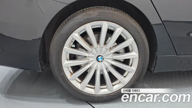 BMW Gran Turismo — Фото автомобиля 5