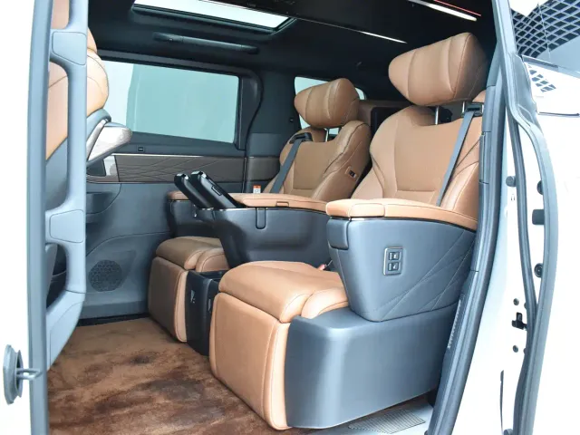 Toyota Alphard — Фото автомобиля 20