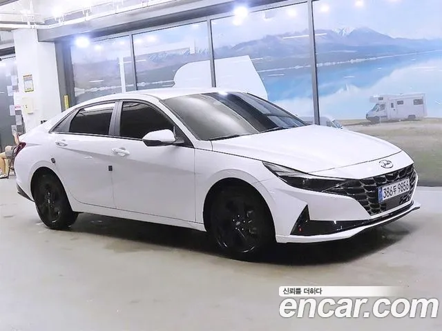 Фотография автомобиля — Hyundai AVANTE