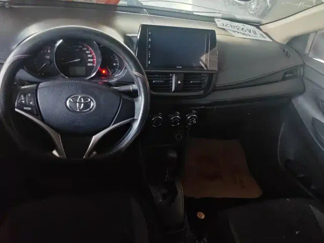 Toyota Vios — Фото автомобиля 12